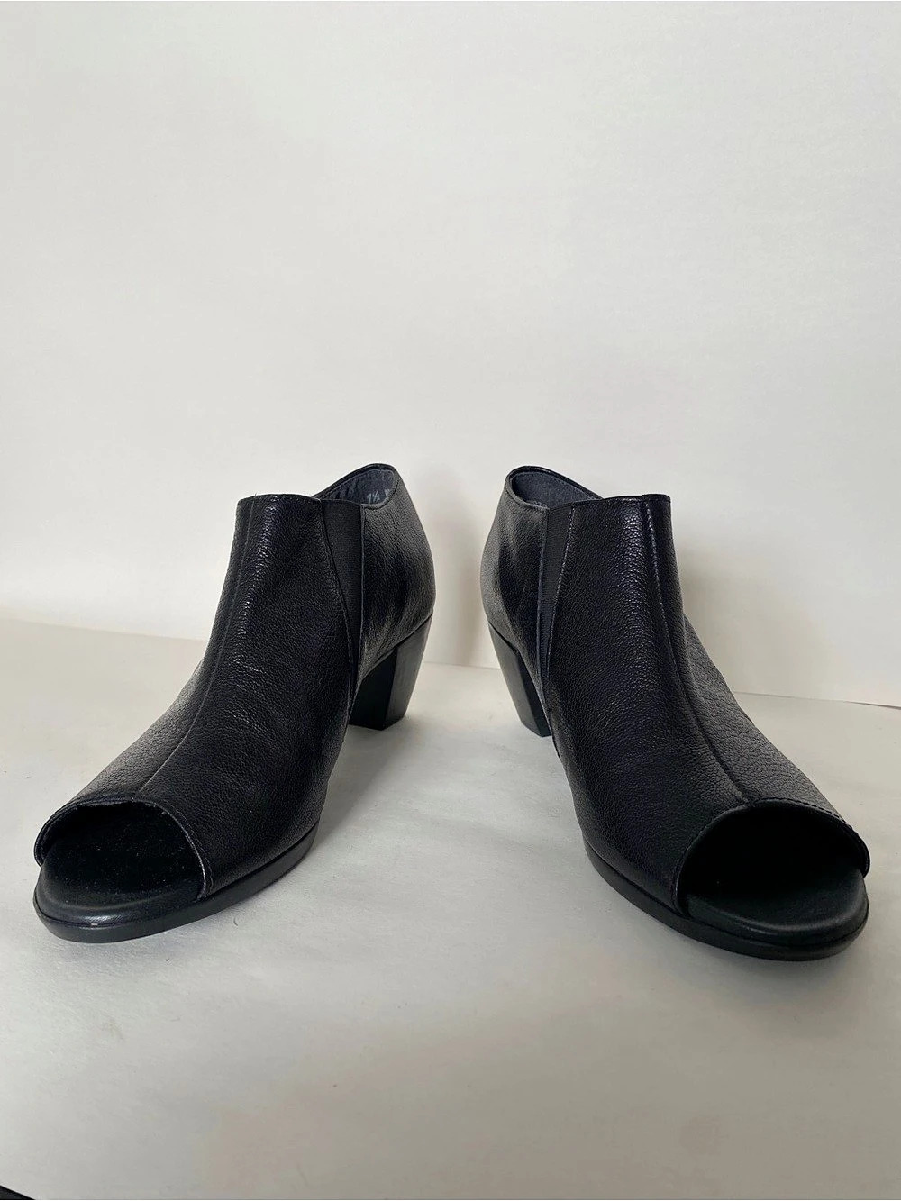 Munro Black Open-Toe Heeled Booties
